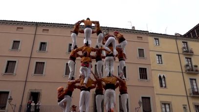 Els Sagals fan història descarregant el seu primer 7 de 8 i coronant la torre de 8