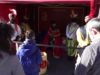Els infants d’Igualada lliuren la carta al Patge Faruk en nou punts diferents per evitar aglomeracions