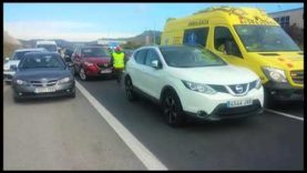 Matí de col·lapse general a les carreteres de la Catalunya Central pels talls de carretera convocats per la vaga general