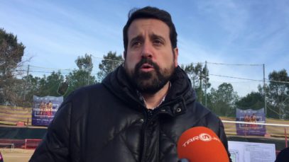 El camp de futbol del Puigberenguer de Manresa, el de la pirenaica, es convertirà en el primer cap de gespa d’un barri de Manresa