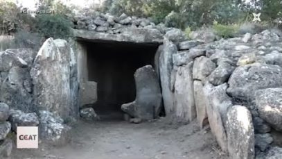 Llobera i Torà, enfrontats pel dolmen més gran de Catalunya