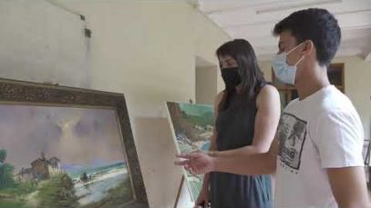 44 obres, la meitat d’autors de la Catalunya Central, formen l’exposició Art Al Claustre