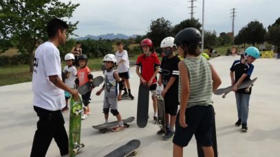 Sant Fruitós de Bages posa en funcionament el primer skatepark