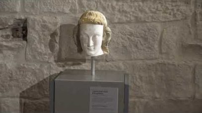 Visites a les Torres de Fals, Castell de Fronteres