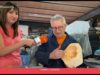 Connecti.cat Assistim al taller de cartró pedra del Festival de Titelles del Moianès
