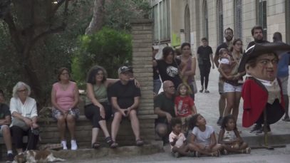 Assaig a la fresca de la imatgeria de la ciutat