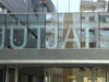 intoxicats.00_08_26_22.Imagen fija004