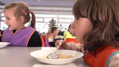 El cantant Miki Núñez visita l’escola Els Vinyals de Lliçà de Vall