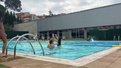 Aigües de Manresa adjudica a Ampans la neteja de les piscines municipals per reforçar el seu compromís social