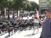Una imatge insòlita: 150 cabres travessen Manresa en plena transhumància d’estiu