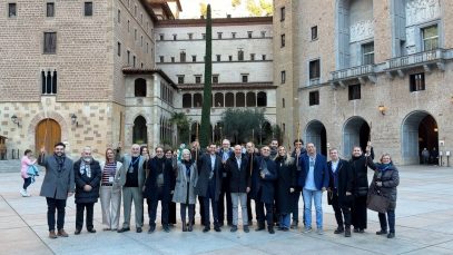 Mig miler d’alcaldes reivindiquen des de Montserrat la importància del municipalisme