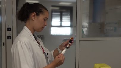 Un jove de 17 anys, ingressat molt greu per tètanus a Manresa, reobre el debat sobre la vacunació