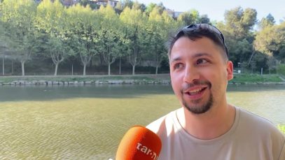 El manresà Enric Palà posa rumb al Japó amb bicicleta