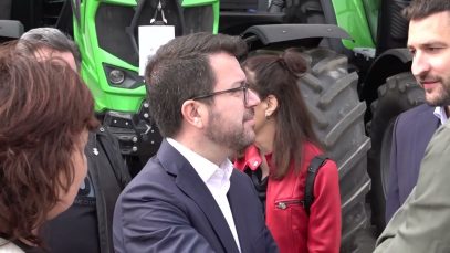 La 65a Fira d’Artés omple els carrers del poble de maquinària agrícola i diversitat de productes