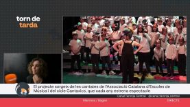 Visitem el ‘Cantaxics a les escoles’ mentre fan una funció al Kursaal de Marnesa