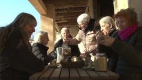 Compartir la vida i la jubilació en una masia de Gurb